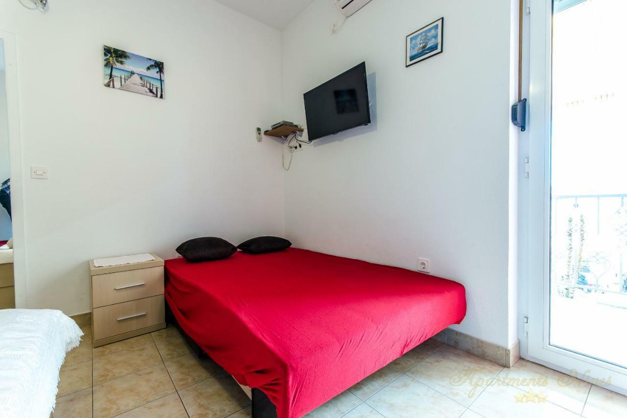 Apartments Nives Suhi Potok Йесенице Екстериор снимка