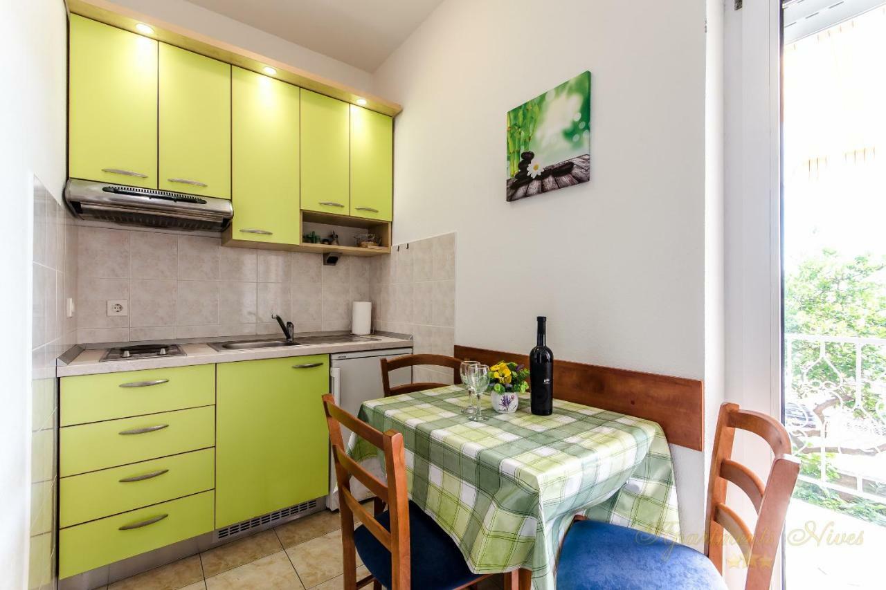Apartments Nives Suhi Potok Йесенице Екстериор снимка