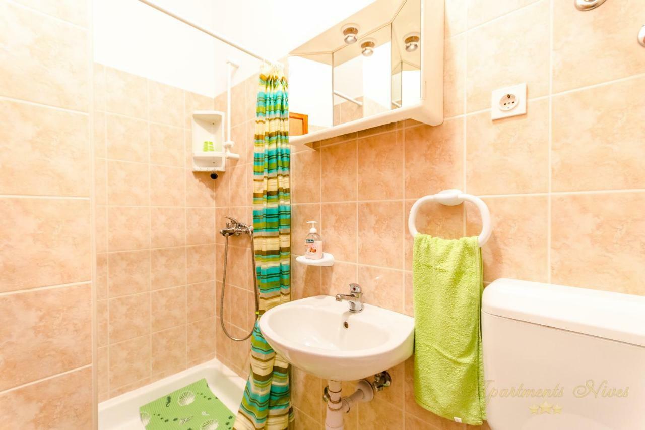 Apartments Nives Suhi Potok Йесенице Екстериор снимка