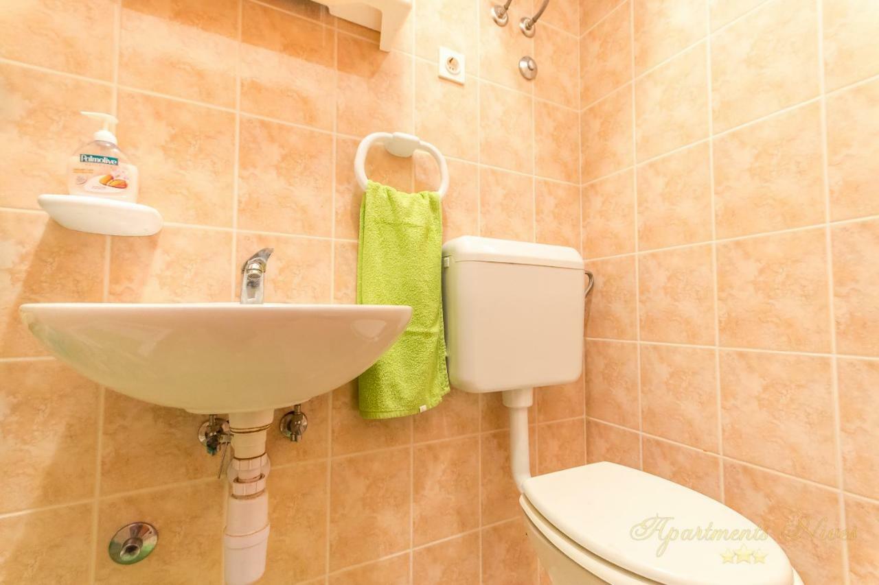 Apartments Nives Suhi Potok Йесенице Екстериор снимка