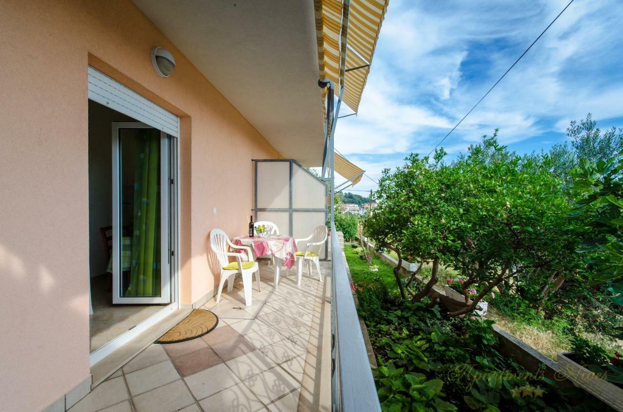 Apartments Nives Suhi Potok Йесенице Екстериор снимка