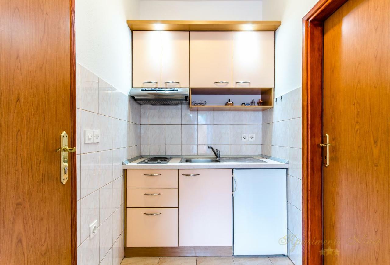 Apartments Nives Suhi Potok Йесенице Екстериор снимка