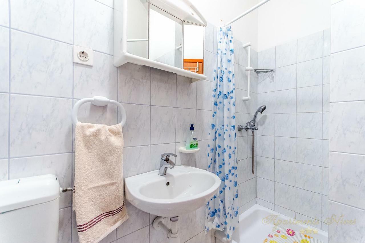 Apartments Nives Suhi Potok Йесенице Екстериор снимка